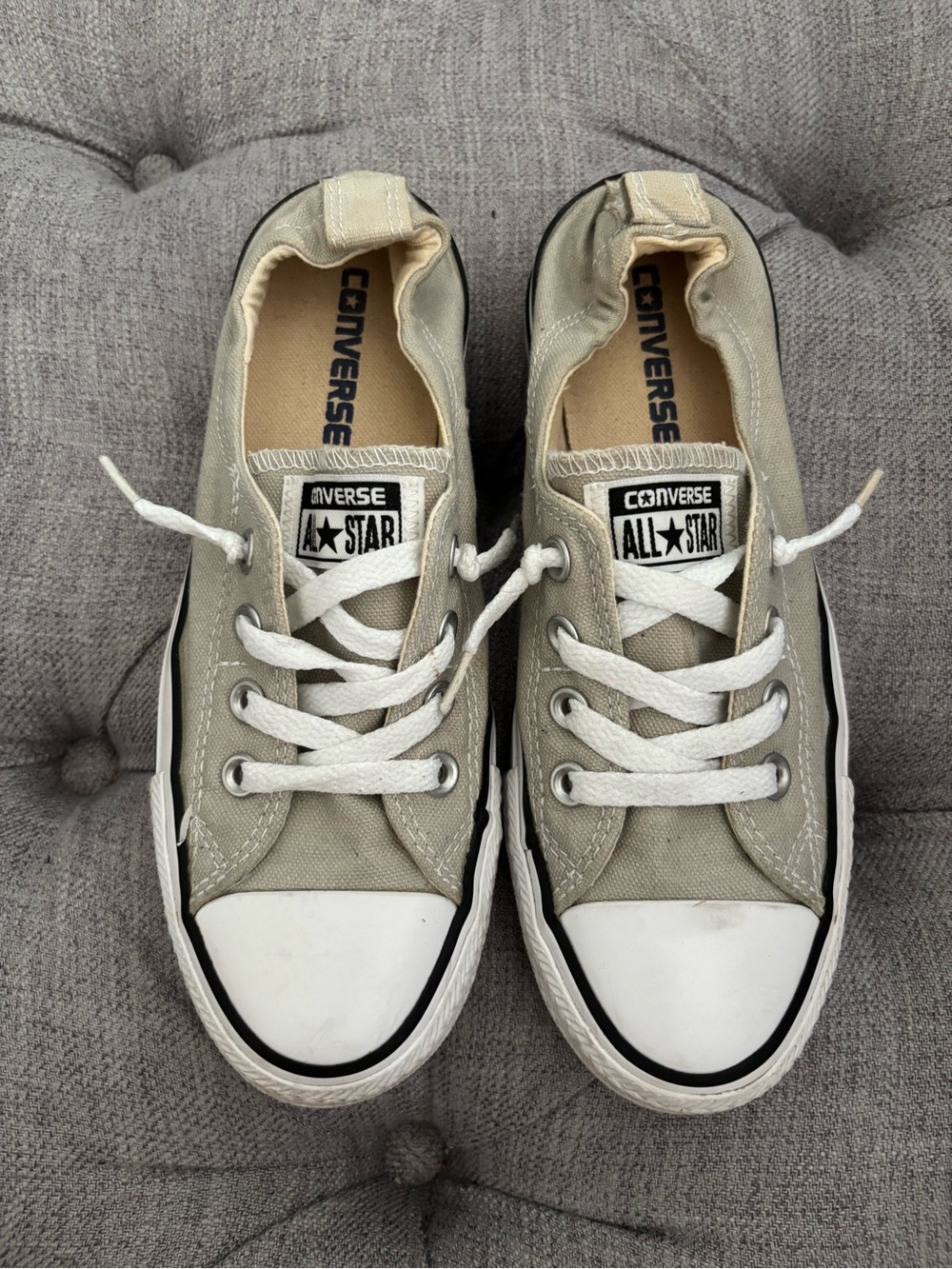 Converse Low Top Sneakers in Gray and White